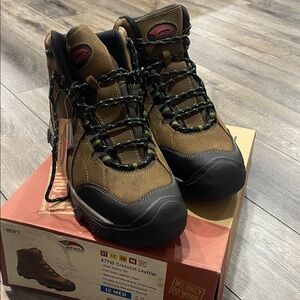 Avenger Brown and Black Leather Boots